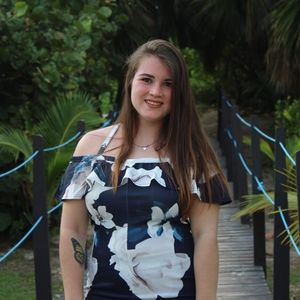 Meet your Posher, Marie-Ève